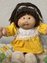 Vintage Cabbage Patch Kid Girl Brown Single Pony Brown Eyes Head Mold #5 1985 - £192.76 GBP