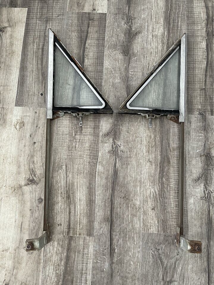 1964 1963 Ford Galaxie Vent Window Frames Custom 500 LH RH 2 4 Door Seda... - $230.01