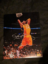 Kobe Bryant Los Angeles Lakers Autographed Signed 11x14 Photo with COA  - $266.31