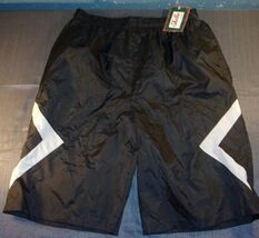 NEW SHILLA 100% NYLON WATER RESISTANCE BLACK SHORTS WOMEN SIZE LARGE - $19.57