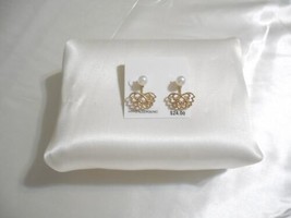 Department Store Gold Tone 1&quot;Simulated Pearl Filigree Drop Earrings R752 - $12.47