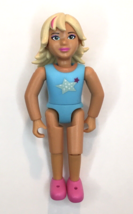LEGO 5942 BELVILLE POP STUDIO FIGURE Blue Outfit Blonde Hair Pink Shoes - £9.39 GBP