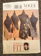 Vogue Accessories Today&#39;s Fit Sandra Betzina Shoulder Bags  Pattern #V7862 - $14.84