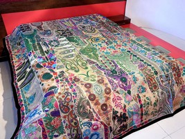 Vintage Patchwork Bedspread Hand Embroidery Bed Cover Throw Wall Hanging Curtain - £130.80 GBP+