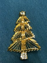 Estate Monet Signed Thin Goldtone Wire w Clear Rhinestone Trunk Christmas Tree - £23.25 GBP