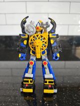 2002 Bandai Power Rangers Ninja Storm  Thunderstorm Megazord Action Figure - $9.85