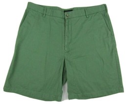 Van Huesen Flat Front Green Casual Shorts Men&#39;s Waist 36&quot; Inseam 9&quot; 100%... - £15.64 GBP