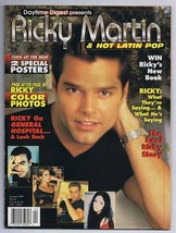 ORIGINAL Vintage 1999 Ricky Martin &amp; Hot Latin Pop Magazine Shakira JLo - $19.79