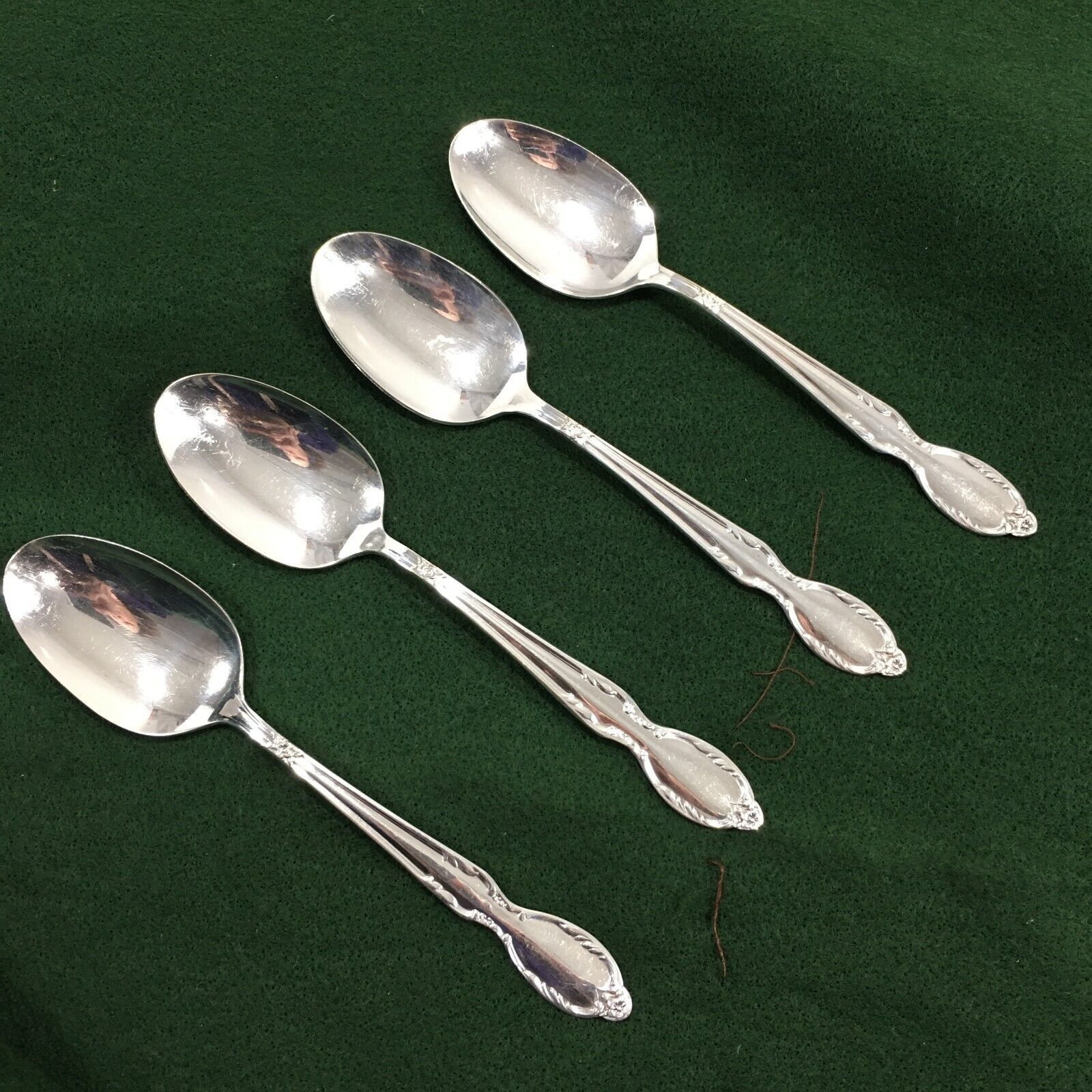 Primary image for Rogers Bros Royal Manor Silverplate Set of 4 Teaspoons 6 1/8" Original Rogers