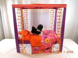 American Girl Doll Julie’s Classic Retired 70&#39;s style Canopy Bed &amp; Bedding + Dog - £54.51 GBP