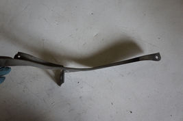 2000-2005 TOYOTA CELICA GT GT-S RADIATOR COOLANT RESERVOIR BRACKET MOUNT GTS.... image 4