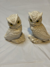 A Pair of Vintage Alabaster White Owl Figurine Yellow Eyes Made In Italy - $18.70