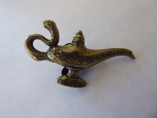 Disney Swap Pins 143283 DS - Lamp - ALADDIN Live-
show original title

O... - $9.54