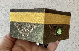 Item image 4
