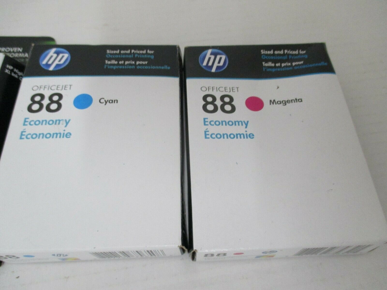Primary image for HP 88XL Ink Cartridge Magenta (EXP: 2/15) Lot of 3 Economy 88 Cyan & Magenta NEW