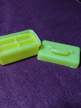 Late 1960s Vintage Barbie Sized Yellow Luggage Train Case - $281.56 MXN