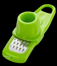 Multi Functional Ginger Garlic Grater Planer Slicer Mini Cutter Cooking ... - $10.83 CAD