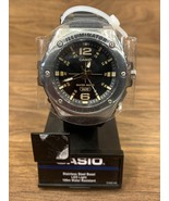 Casio MPTBD01-5ex,  Men&#39;s Black Resin Band, 100 Meter WR, Illuminator, NEW - $533.52 MXN