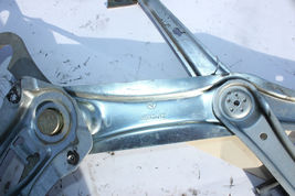 2001-2003 MERCEDES BENZ CLK430 CLK320 FRONT RIGHT WINDOW REGULATOR J133 image 5