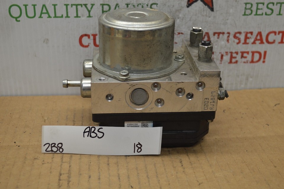 2011-14 Nissan Rogue ABS Pump Control OEM 47660JM04A Module 18-2B8 - $51.93