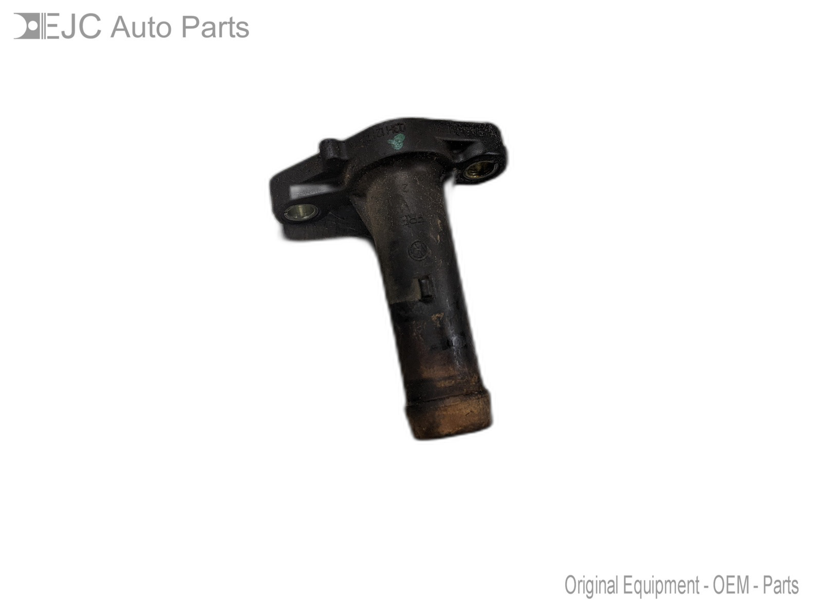 Heater Fitting For 11-17 Volkswagen Touareg  3.6 03H121144A AWD - $19.75