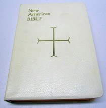 Saint Joseph Edition Of The New American Bible 611/10-W White Flex Faux Leather - £23.11 GBP