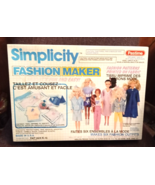 Simplicity Fashion Maker - £40.35 GBP