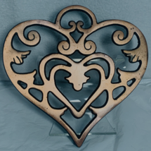 Pampered Chef 2007 Heart Shape Round Up from the Heart Cast Metal Trivet 0407 - £9.98 GBP