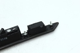2004-2008 AUDI S4 A4 SEDAN REAR TRUNK LICENSE PLATE LIGHT HANDLE ASSEMBLY H1017 image 9