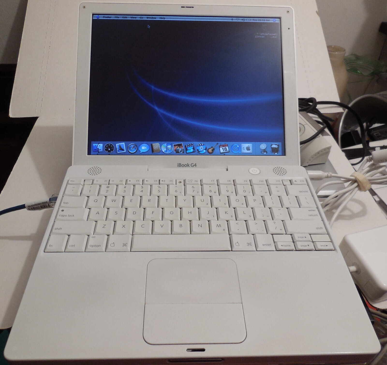 Apple iBook A1133 12.1" Laptop  PowerPC G4 1.33Ghz 768MB RAM 74GB HDD - $96.03