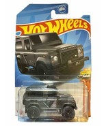 2023 hot wheels land rover defender 90 black - $6.93