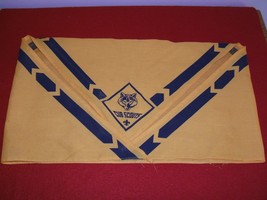 Vintage - Official Boy Cub Scouts Yellow / Blue Scarf - Wolf - £7.73 GBP