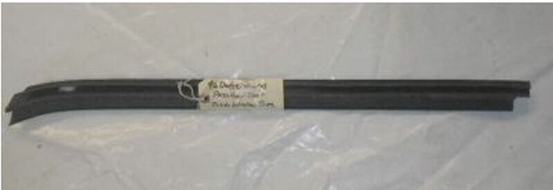 1996 Dodge Stratus 2.4L Right Rear Window Trim Moulding - $3.88
