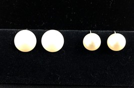 Vintage Costume Jewelry, 2 Pair Richelieu Twist Back Pearl Button Earrings EAR26 - £11.68 GBP