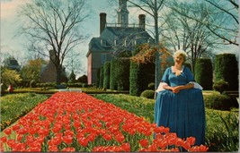 Governor&#39;s Palace Gardens Williamsburg VA Postcard PC586 - £3.73 GBP