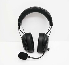 Razer BlackShark V2 HyperSpeed Wireless Bluetooth Gaming Headset - Black image 5