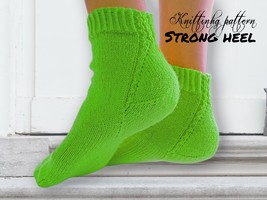 PDF Knitting pattern Socks - $38.07 MXN