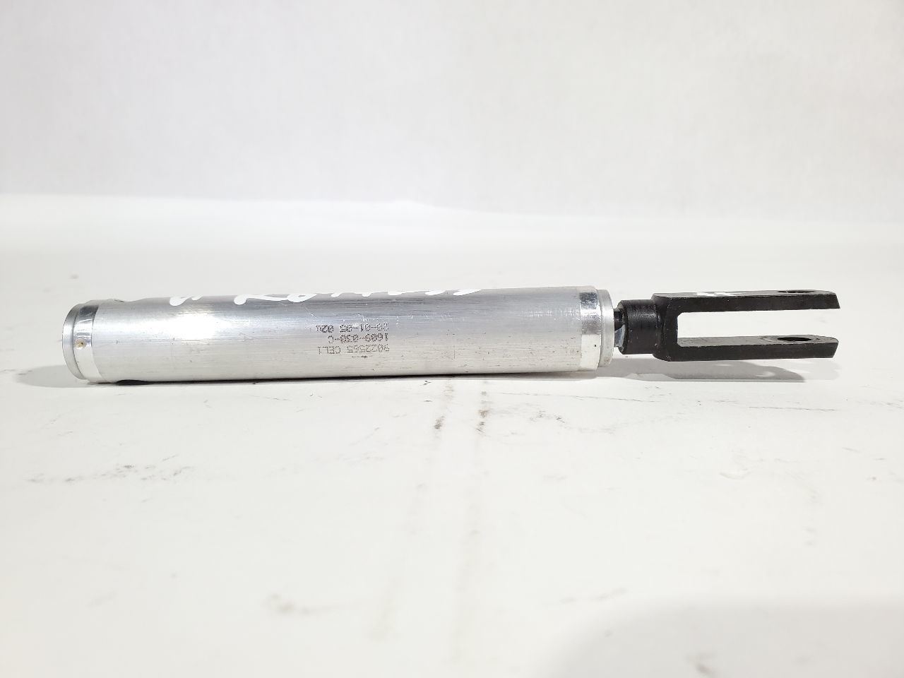 2006 Cadillac XLR OEM Right Tonneau Lift Cylinder 1609030c Item image 3