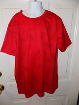 Tek Gear Dotted Red Athletic Gym Crewneck T-Shirt Size XL (18/20) Boy&#39;s EUC - £12.79 GBP