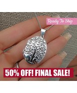 Sterling Silver Tree of Life Locket Pendant - Gifts for Mom - $1,018.09 MXN