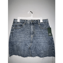 Wild Fable NEW Denim Mini Skirt--Size 12-5 Pocket Medium Wash/Raw Hem Wo... - $10.59