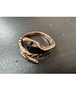 585 14K RG Stamped Wrapped Black Eye Serpentine Gem Size 7 Ring - $911.17 MXN