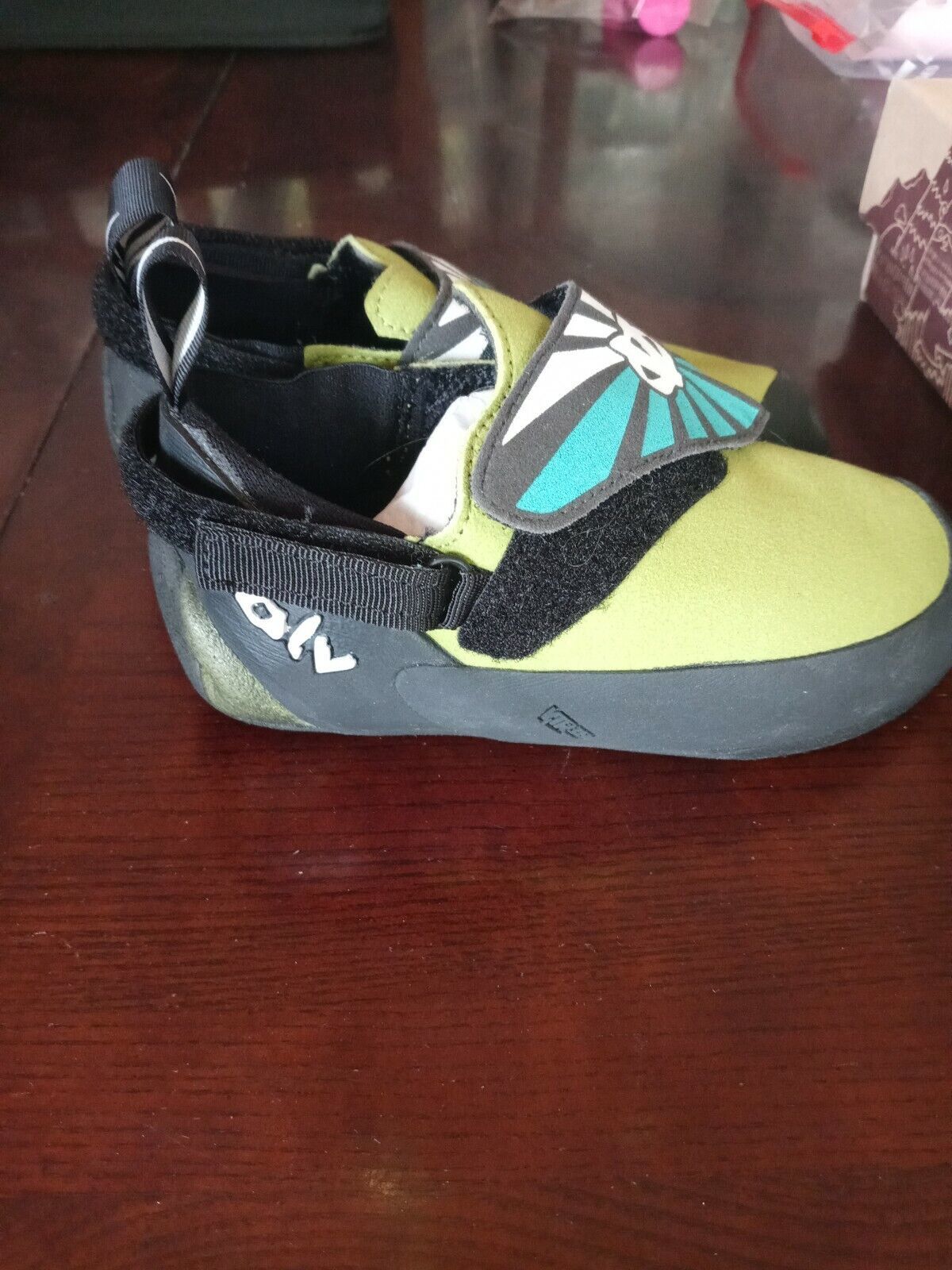 Evolv Size 3 Boys Shoes Light Green/Black-Brand New-SHIPS N 24 HOURS - $69.18