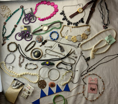 Jewelry Vintage-Modern Huge  Lot For Craft Junk most Wearable 2+ pounds - £38.75 GBP
