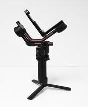 DJI RS 3 Pro 3-Axis Gimbal Stabilizer - Black CP.RN.00000219.01 image 4