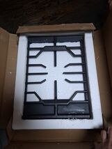 DG98-01194A CENTER Burner Grate Samsung Stove Parts NA36K6550TS/AA NA36N... - $103.95