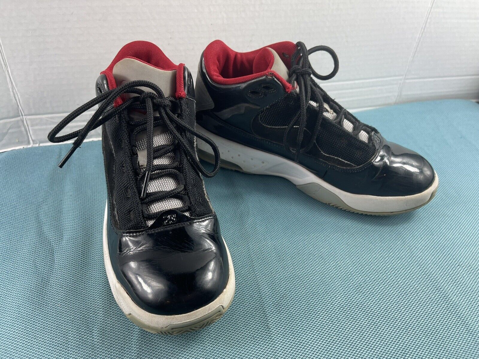 Air Jordan Max Aura 2 Youth Kids Boys and similar items