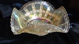 Vintage 1920&#39;s Imperial Glass Clam Broth Beaded Block Square Bowl - £69.62 GBP