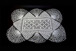 Hand Crocheted Linen Open Fan Pattern Doily 18 x 12 Mid Century Cotton T... - $13.90