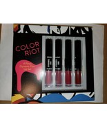 Color Riot 4-Piece Dynamic Duo Lip Set - $205.77 MXN